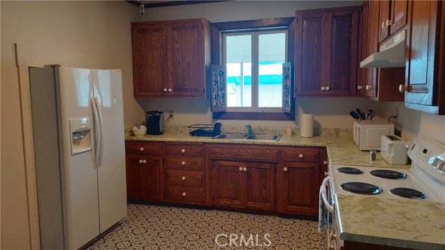 Detail Gallery Image 7 of 50 For 1521 Solano St, Corning,  CA 96021 - 3 Beds | 1 Baths
