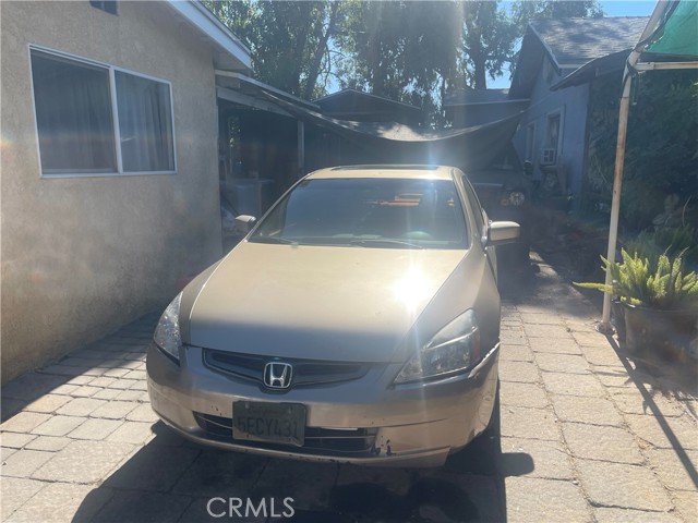 7751 Arvilla Avenue, Sun Valley CA: https://media.crmls.org/medias/3a208a5d-7144-4cbc-8bea-2fb7b6e7cfaf.jpg