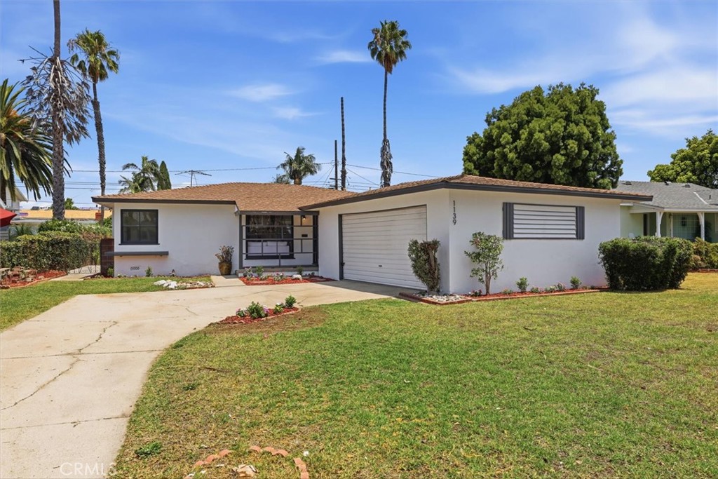 1139 W 159th