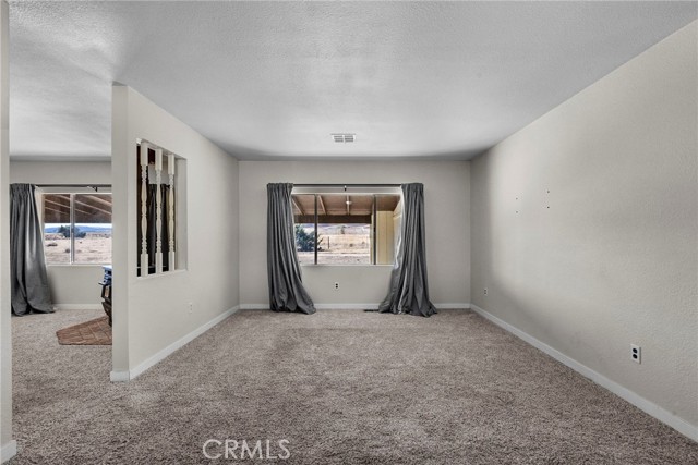 47322 180th W, Lancaster CA: https://media.crmls.org/medias/3a21b79a-5a0a-4595-909f-ad8bc52ff77c.jpg