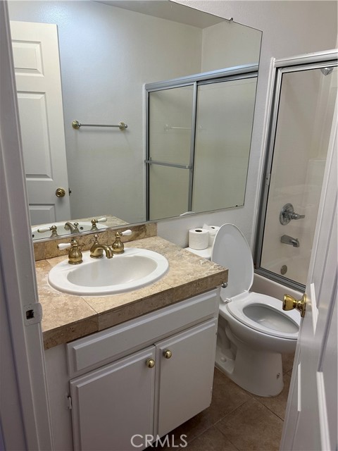 Detail Gallery Image 31 of 38 For 7035 Woodley Ave #210,  Van Nuys,  CA 91406 - 2 Beds | 2 Baths