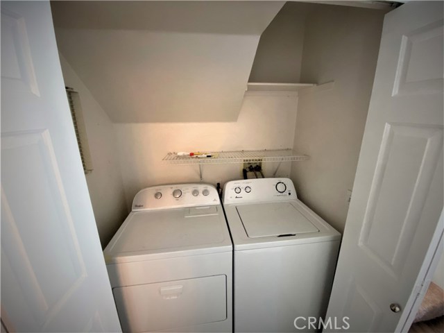 Detail Gallery Image 36 of 43 For 934 Primrose Ln, Corona,  CA 92878 - 4 Beds | 2/1 Baths