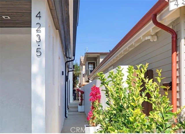 Front Image Thumbnail for CRPW26229655