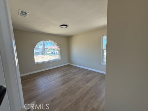 https://media.crmls.org/medias/3a2432df-07f7-41e2-9b79-17c0b79c846e.jpg?preset=X-Large