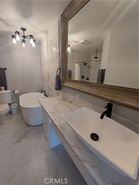 Detail Gallery Image 19 of 55 For 2297 Levante St., Carlsbad,  CA 92009 - 6 Beds | 4 Baths