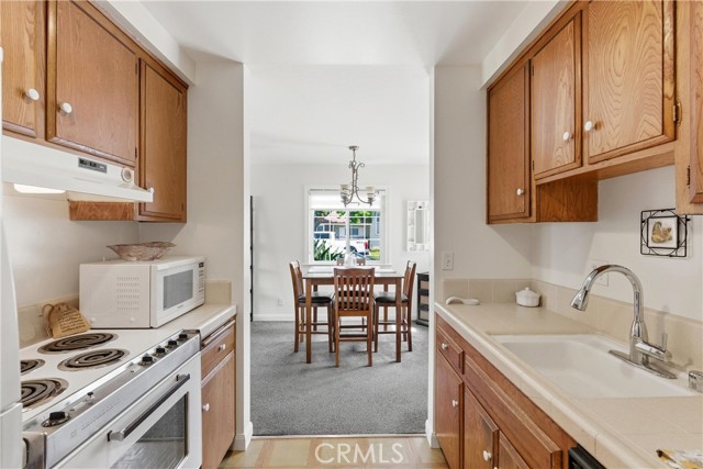 Detail Gallery Image 14 of 39 For 8145 Ridgefield, Huntington Beach,  CA 92646 - 1 Beds | 1 Baths