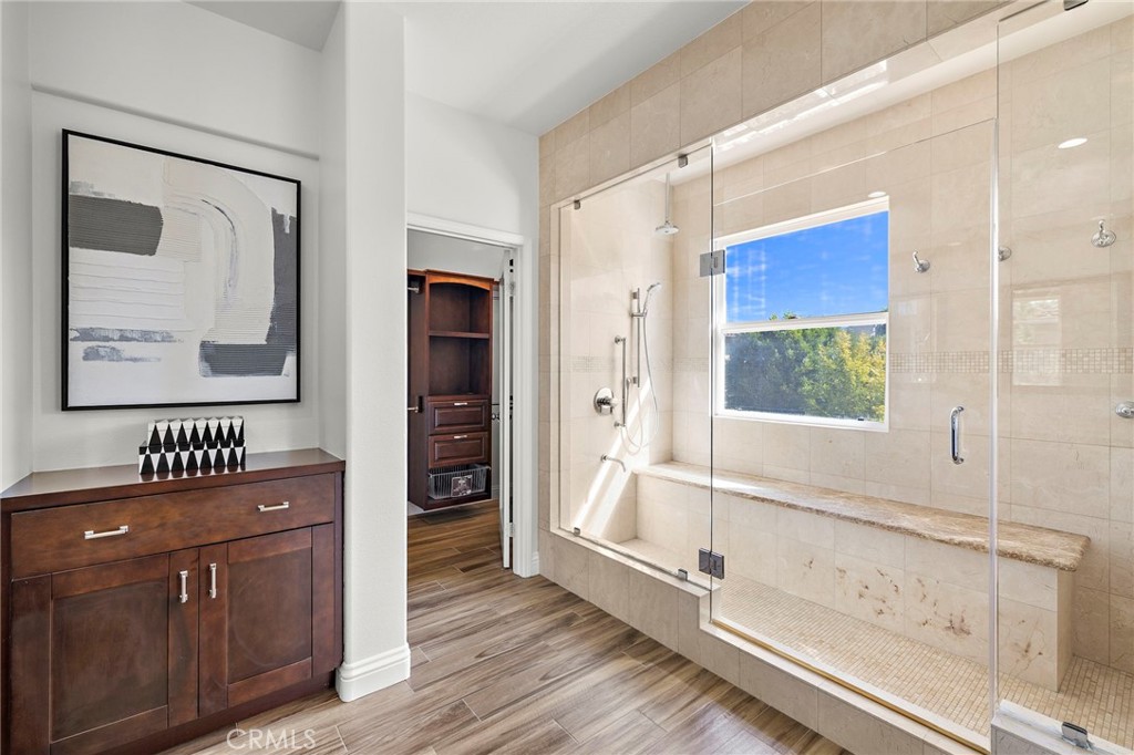 MLS #OC25257856 image #25