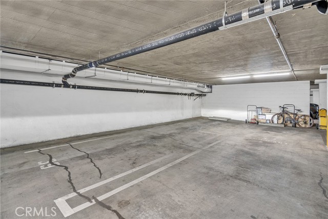 625 S Berendo Street, Los Angeles CA: https://media.crmls.org/medias/3a29ce82-63ea-468b-8816-875e296d72fe.jpg