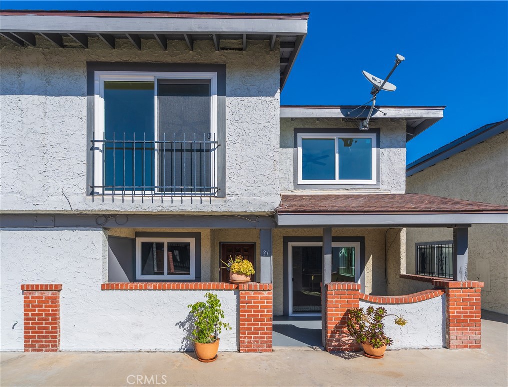 1239 W Rosecrans #31