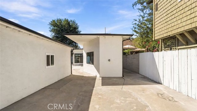 808 South Los Robles photo 38