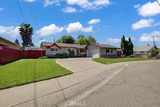 Detail Gallery Image 3 of 43 For 768 Zupan Ave, Yuba City,  CA 95991 - 3 Beds | 2 Baths