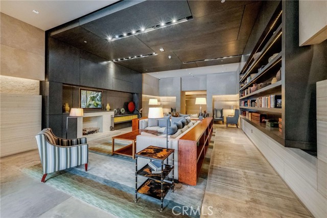 345 E Colorado Boulevard, Pasadena CA: https://media.crmls.org/medias/3a2b83e9-d2be-4bf4-b62d-35c927a0320c.jpg