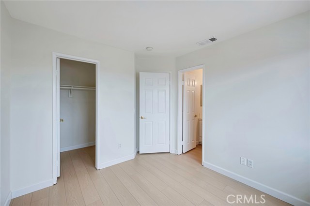 1211 E Carson Street, Carson CA: https://media.crmls.org/medias/3a2bc3cc-e77f-4eaa-90c1-fcc3263a75d0.jpg