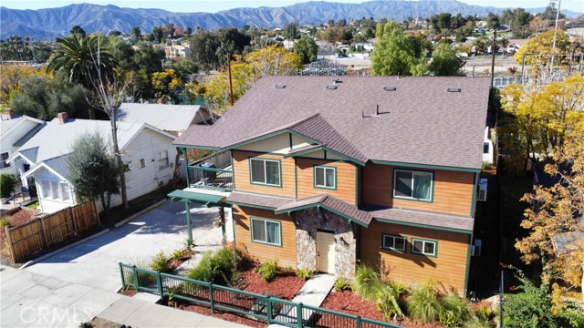 Detail Gallery Image 2 of 31 For 415 N Main, Lake Elsinore,  CA 92530 - – Beds | – Baths