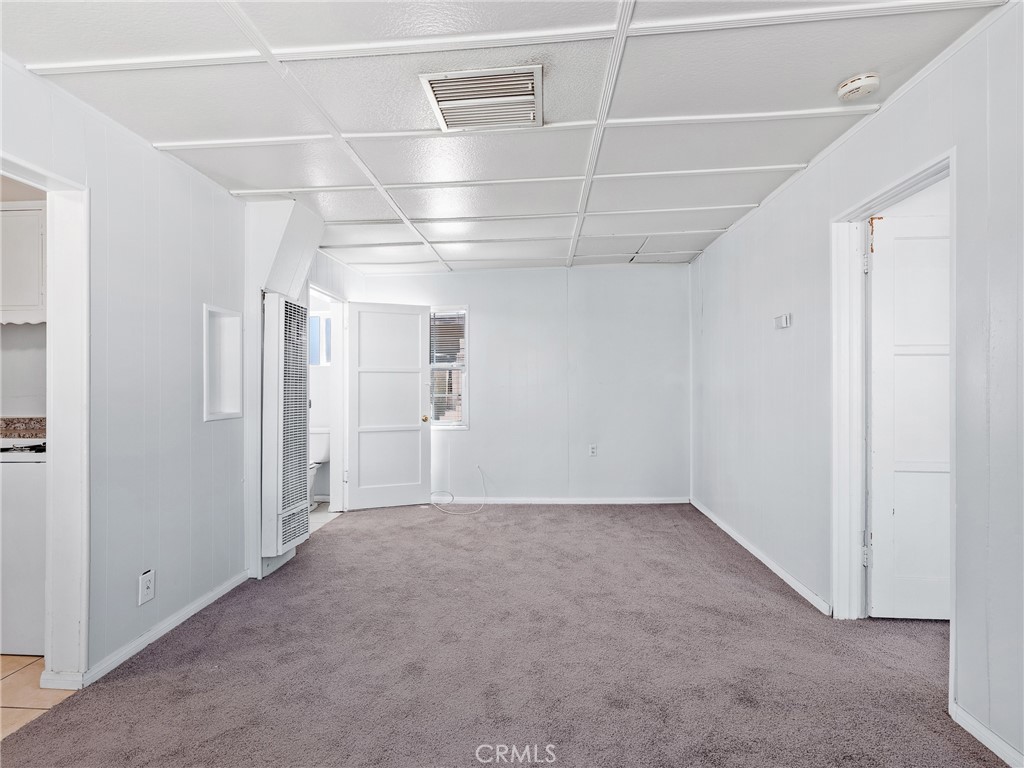 https://media.crmls.org/medias/3a2d2d85-98f7-414c-80ff-e2851948e37f.jpg?preset=X-Large