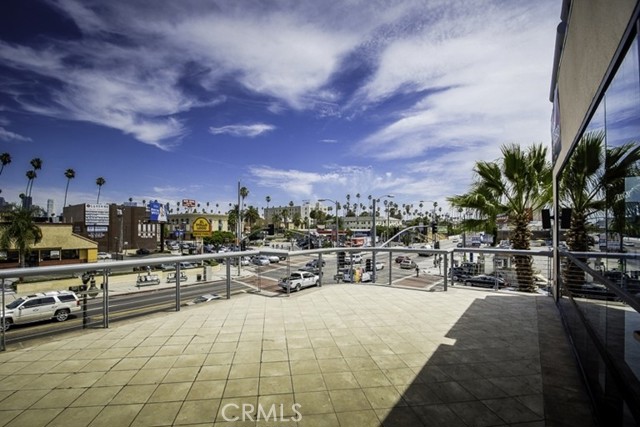 991 S Vermont Avenue, Los Angeles, California 90006, ,Commercial Lease,For Rent,991 S Vermont Avenue,CRPW24094691