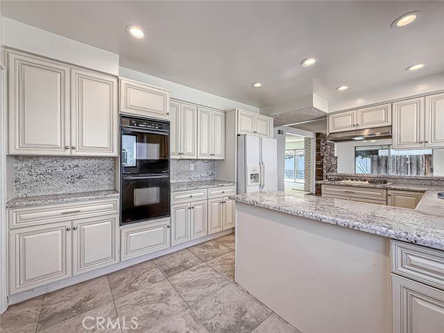 Detail Gallery Image 27 of 55 For 15550 Otsego St, Encino,  CA 91436 - 3 Beds | 2 Baths