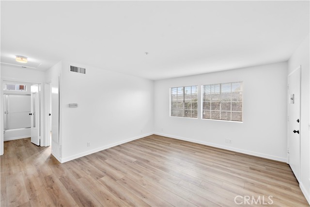 Detail Gallery Image 7 of 17 For 211 Avenida Miramar a,  San Clemente,  CA 92672 - 2 Beds | 2 Baths