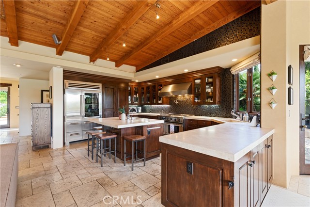 Detail Gallery Image 15 of 61 For 27409 Pacific Coast Hwy, Malibu,  CA 90265 - 4 Beds | 4 Baths