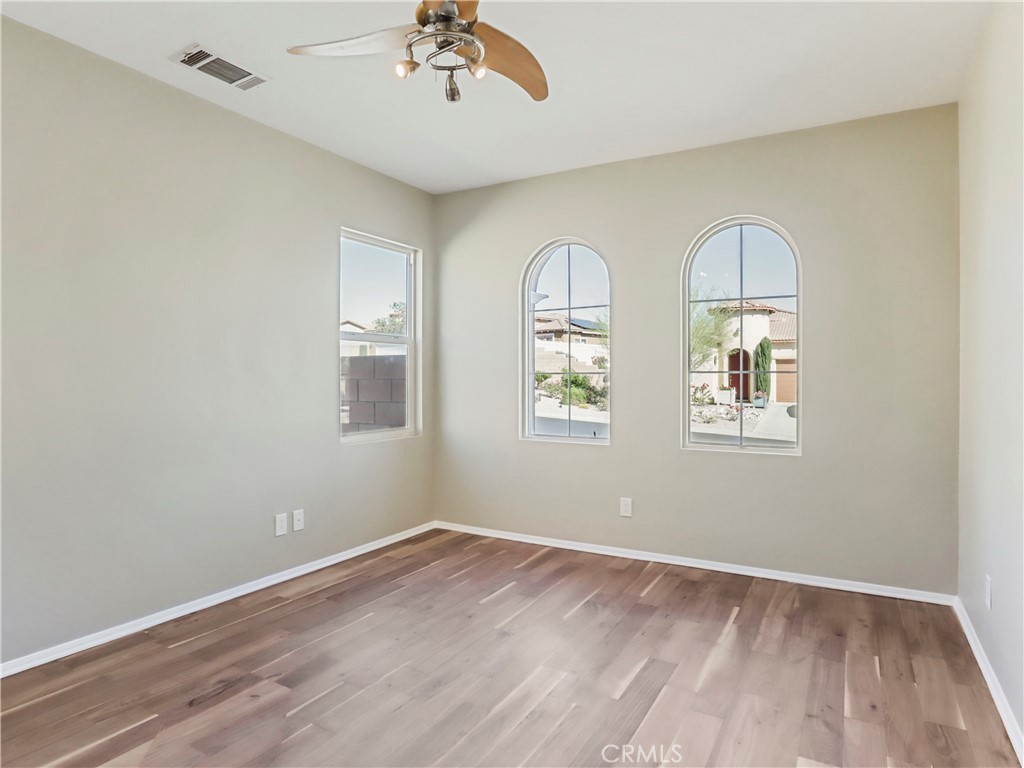 MLS #SW25233006 image #9