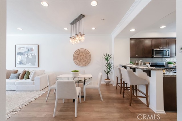 Detail Gallery Image 12 of 58 For 5341 Strand #105,  Hawthorne,  CA 90250 - 2 Beds | 2/1 Baths