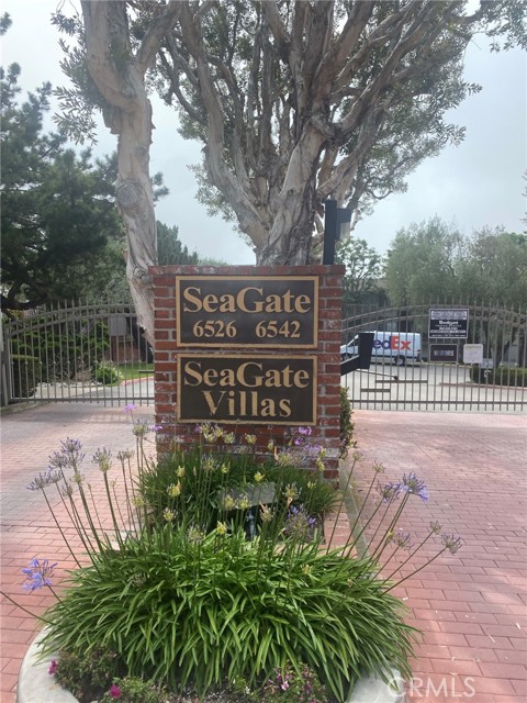 6542 Ocean Crest Drive B306 Rancho Palos Verdes, California