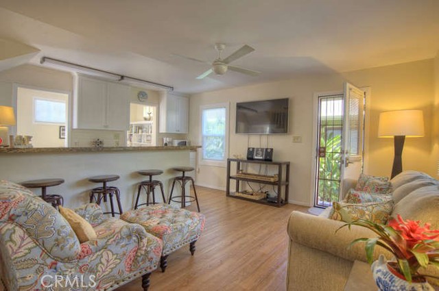 Image 40 of 51 For 123 Elkwood Street