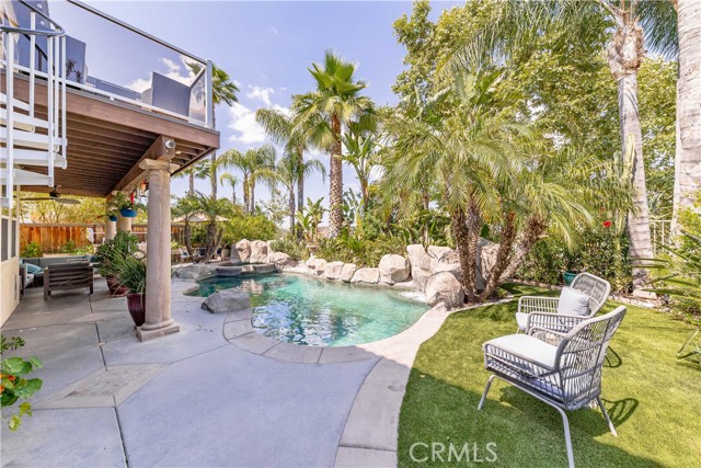 17 Ponte Brava, Lake Elsinore CA: https://media.crmls.org/medias/3a313907-e5f5-4896-86a9-e3aefd514678.jpg