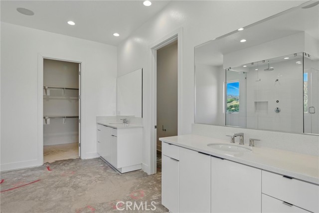 11919 Red Hawk Lane, Porter Ranch (los Angeles), California 91326, 4 Bedrooms Bedrooms, ,4 BathroomsBathrooms,Residential,For Sale,11919 Red Hawk Lane,CRSR25156292