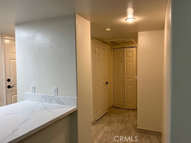 MLS #WS25253213 image #8