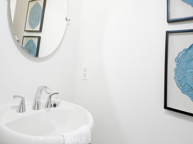 Detail Gallery Image 13 of 42 For 87 Alevera St, Irvine,  CA 92618 - 2 Beds | 2/1 Baths