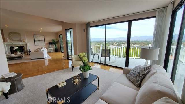 Detail Gallery Image 31 of 75 For 13503 Cheltenham Dr, Sherman Oaks,  CA 91423 - 4 Beds | 5 Baths