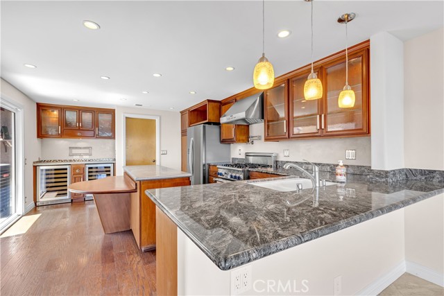 Detail Gallery Image 9 of 32 For 31262 Palma Dr, Laguna Niguel,  CA 92677 - 2 Beds | 2 Baths