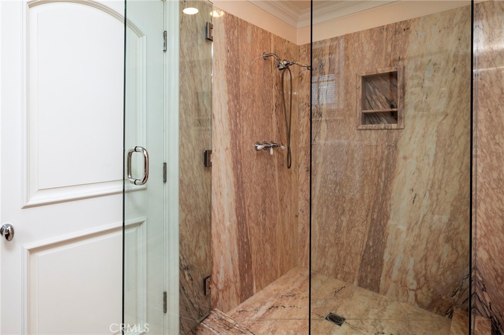 MLS #NP25267911 image #41