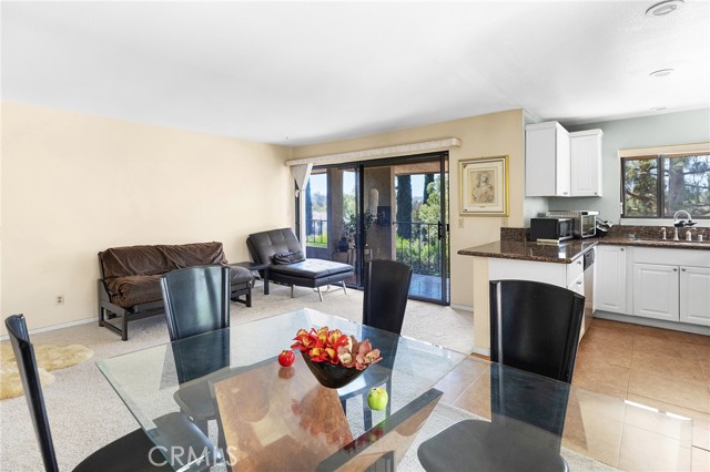Detail Gallery Image 10 of 28 For 17617 Pomerado Rd #213,  San Diego,  CA 92128 - 2 Beds | 2 Baths