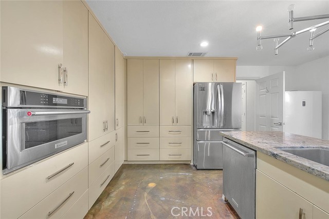 Detail Gallery Image 23 of 75 For 11077 Valle Vista Rd, Phelan,  CA 92371 - 5 Beds | 3/1 Baths