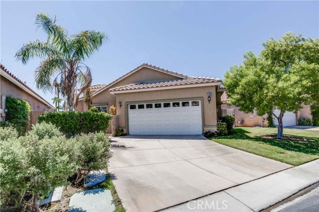 Detail Gallery Image 1 of 31 For 79553 Half Moon Bay Dr, Indio,  CA 92201 - 3 Beds | 2 Baths