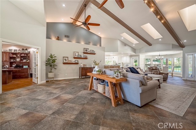 2663 Fallbrook Drive, Merced CA: https://media.crmls.org/medias/3a3bdb78-5a8a-45ce-8d09-dd714e7c0a80.jpg