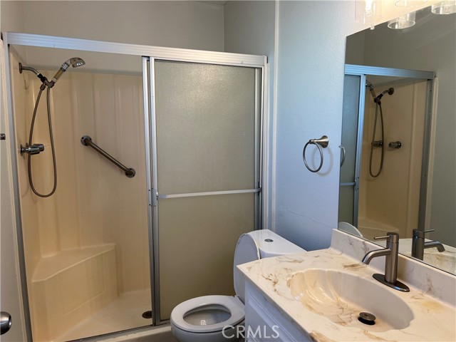 Detail Gallery Image 6 of 15 For 2302 El Grande, Hemet,  CA 92545 - 2 Beds | 2 Baths