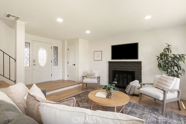 Detail Gallery Image 8 of 41 For 7921 Onyx Ct, Rancho Cucamonga,  CA 91730 - 4 Beds | 2/1 Baths