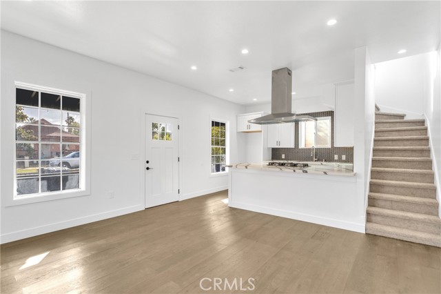 Detail Gallery Image 6 of 25 For 3635 Locust St, Riverside,  CA 92501 - 4 Beds | 2 Baths