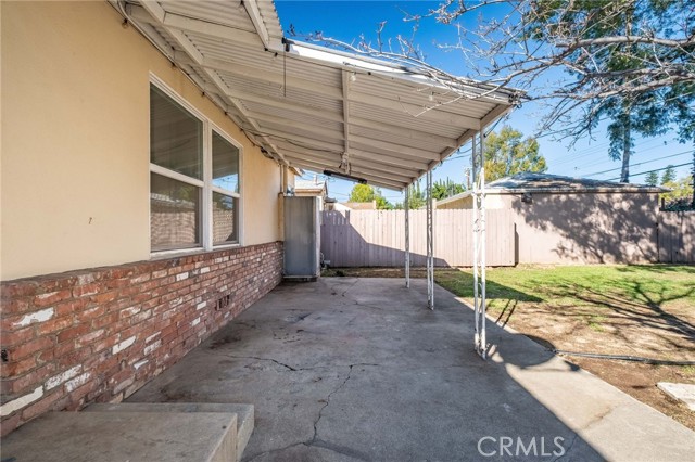 Detail Gallery Image 27 of 29 For 6630 Mclennan, Lake Balboa,  CA 91406 - 3 Beds | 2 Baths