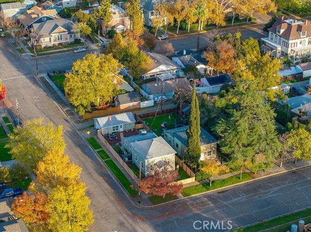 https://media.crmls.org/medias/3a3e4ae4-f15b-4405-8886-87a33dab7130.jpg?preset=X-Large