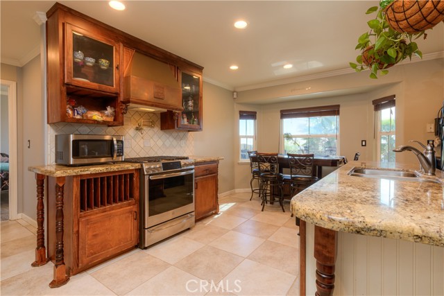 Detail Gallery Image 16 of 71 For 3929 Pardes Way, Paradise,  CA 95969 - 4 Beds | 3 Baths