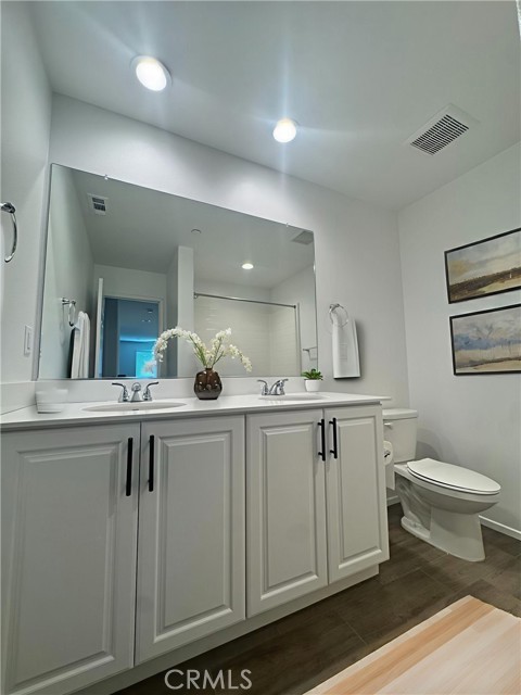 Detail Gallery Image 10 of 39 For 401 Mistyblue Ct, Hemet,  CA 92543 - 4 Beds | 3 Baths