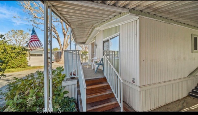 Detail Gallery Image 3 of 31 For 17261 Gothard St #63,  Huntington Beach,  CA 92647 - 2 Beds | 1 Baths