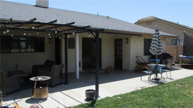 Detail Gallery Image 9 of 35 For 13000 Bermuda Dunes Dr, Victorville,  CA 92395 - 3 Beds | 2 Baths