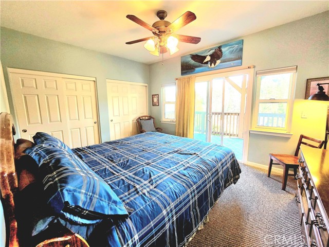 Detail Gallery Image 6 of 18 For 22337 Briarwood, Crestline,  CA 92325 - 4 Beds | 2/1 Baths