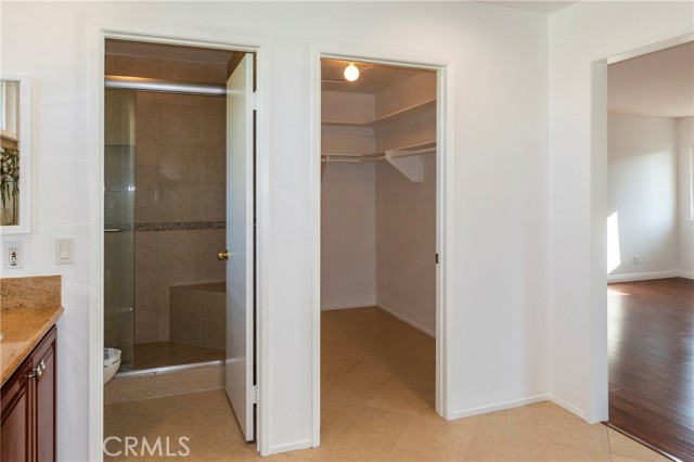 18410 Alexander Ave, Cerritos CA: https://media.crmls.org/medias/3a417aa1-7907-487f-9a49-b1419983061f.jpg