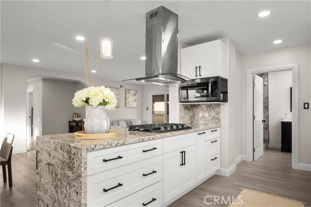 Detail Gallery Image 17 of 63 For 638 N Buttonwood, Anaheim,  CA 92805 - 4 Beds | 3 Baths